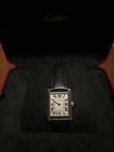 カルティエ タンク WSTA0042（高級時計）の商品画像 - 査定依頼日：2025年11月13日 - 最高査定価格：380,000円