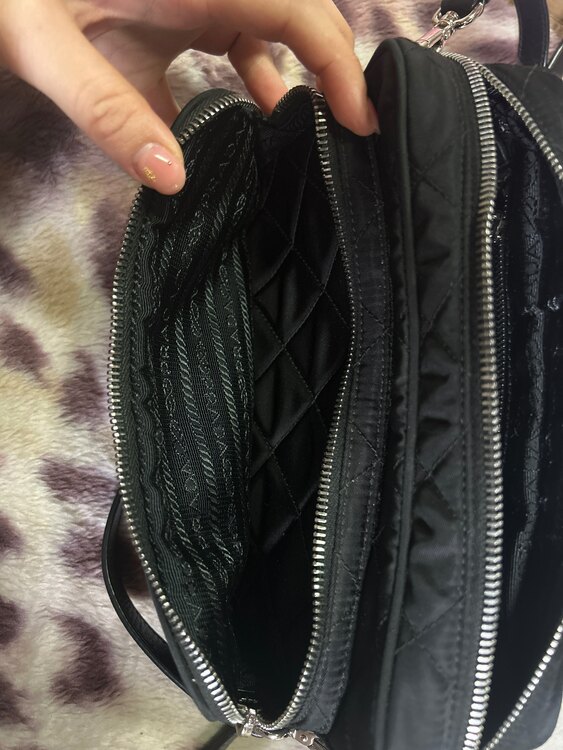 PRADA プラダ キルティング ショルダーバッグ  BT1027（ブランドバッグ）の商品画像 - 査定依頼日：2025年3月26日 - 最高査定価格：70,000円