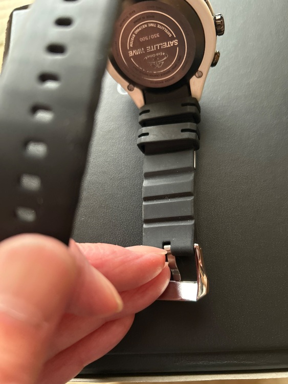 シチズンサテライトウェーブ限定CC1064-01E（高級時計）の商品画像 - 査定依頼日：2025年11月10日 - 最高査定価格：35,000円