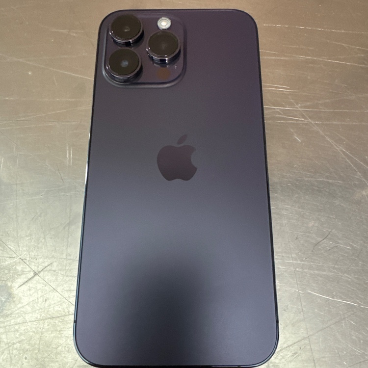 iPhone（スマホ）の商品画像 - 査定依頼日：2026年3月31日 - 最高査定価格：77,000円