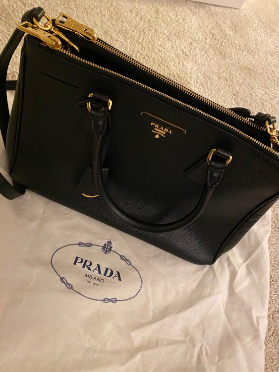 ステフォーノ（ブランドバッグ）の商品画像 - 査定依頼日：2025年9月26日 - 最高査定価格：88,000円