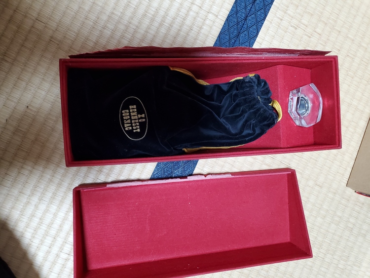 ヘネシーX.O.（お酒）の商品画像 - 査定依頼日：2022年1月21日 - 最高査定価格：43,000円