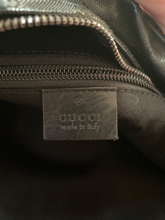 211107 213317（ブランドバッグ）の商品画像 - 査定依頼日：2025年8月15日 - 最高査定価格：50,000円