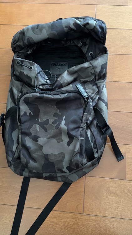 プラダ  （ブランドバッグ）の商品画像 - 査定依頼日：2026年2月9日 - 最高査定価格：40,000円