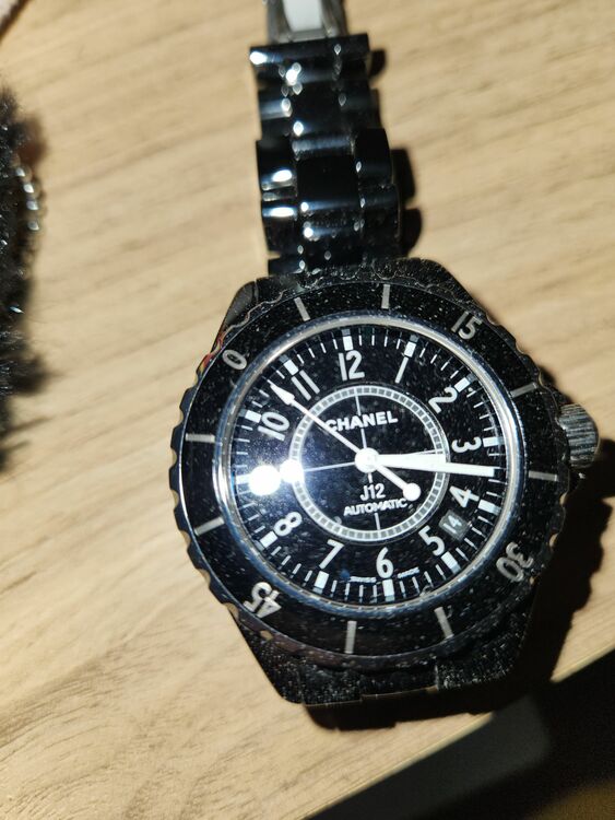 シャネル J12 H0685 ND8283（高級時計）の商品画像 - 査定依頼日：2025年7月19日 - 最高査定価格：220,000円