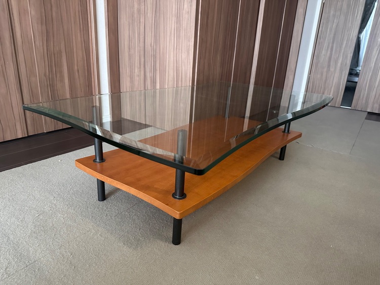 リビング　センターテーブル（家具・寝具）の商品画像 - 査定依頼日：2025年8月22日 - 最高査定価格：5,000円