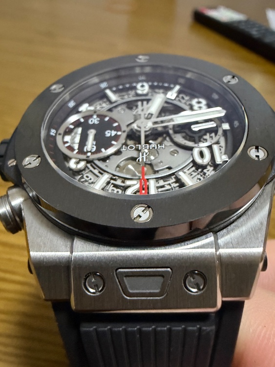 ウブロ ビックバン （高級時計）の商品画像 - 査定依頼日：2026年2月14日 - 最高査定価格：1,275,000円