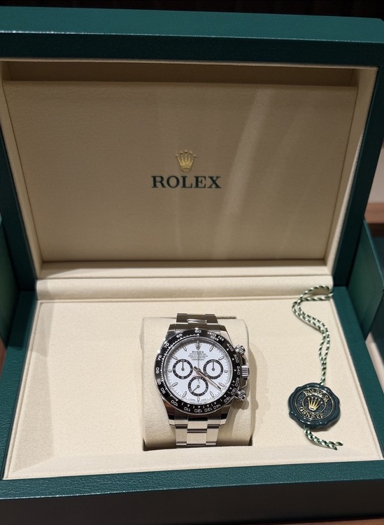 ロレックス デイトナ 126500l（高級時計）の商品画像 - 査定依頼日：2026年3月4日 - 最高査定価格：5,850,000円