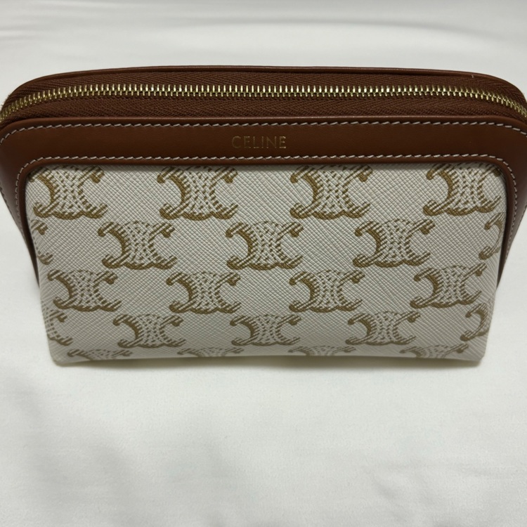 セリーヌ  （ブランドバッグ）の商品画像 - 査定依頼日：2025年11月30日 - 最高査定価格：41,000円