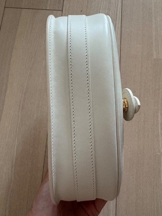 ディオール  （ブランドバッグ）の商品画像 - 査定依頼日：2025年8月27日 - 最高査定価格：200,000円