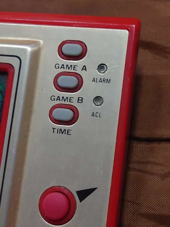 ゲームウォッチ任天堂ワイドスクリーンMC-25（ゲーム機本体・ゲームソフト）の商品画像 - 査定依頼日：2025年4月2日 - 最高査定価格：4,000円