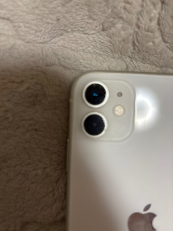 MWLU2J/A（スマホ）の商品画像 - 査定依頼日：2025年4月6日 - 最高査定価格：10,000円