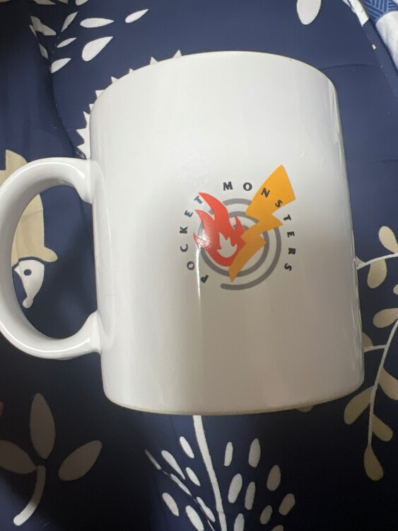 ポケモンセンター東京初代ロゴ1998年マグカップ（その他のおもちゃ）の商品画像 - 査定依頼日：2025年3月13日 - 最高査定価格：6,000円