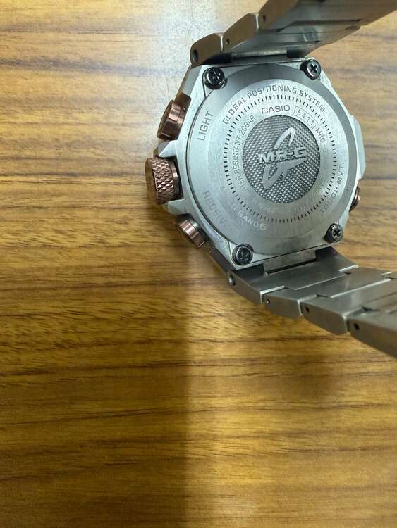 G-SHOCK MR-G G1000DC-1AJR（高級時計）の商品画像 - 査定依頼日：2025年3月15日 - 最高査定価格：100,000円