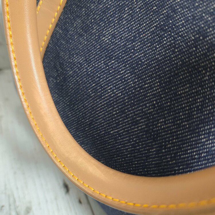 ディオール  （ブランドバッグ）の商品画像 - 査定依頼日：2026年3月9日 - 最高査定価格：100,000円