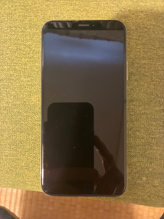 iPhoneX 64GB au（スマホ）の商品画像 - 査定依頼日：2026年3月15日 - 最高査定価格：9,000円