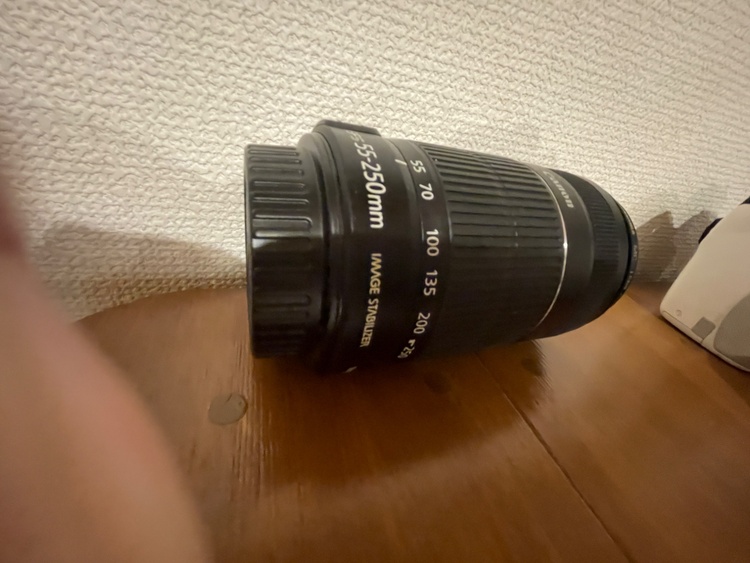 EF-S18-55mm f/3.5-5.6 IS STM（カメラ）の商品画像 - 査定依頼日：2026年7月29日 - 最高査定価格：2,510円