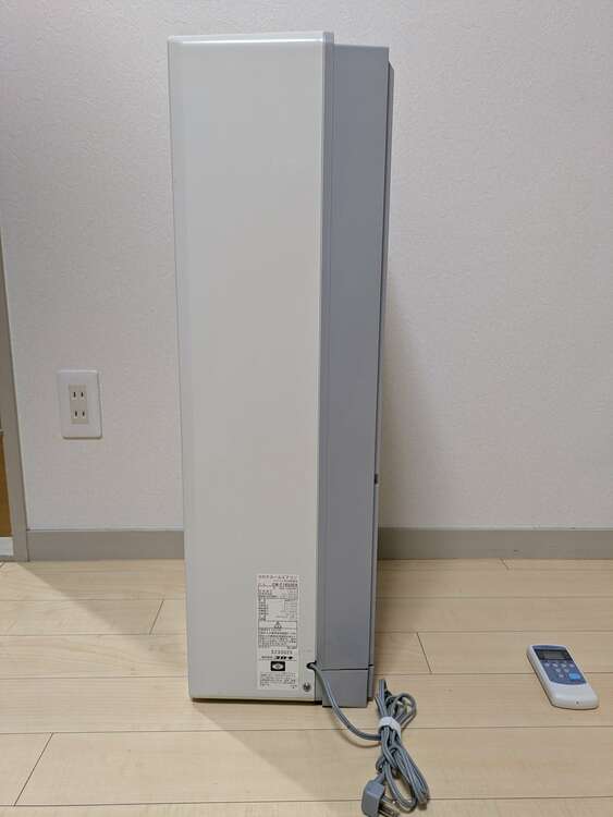 ウィンドウエアコン（家電）の商品画像 - 査定依頼日：2024年12月23日 - 最高査定価格：9,000円