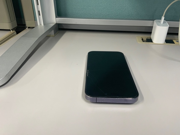iPhone iPhone 14 Pro 128GB SIMフリー（スマホ）の商品画像 - 査定依頼日：2026年7月17日 - 最高査定価格：50,000円