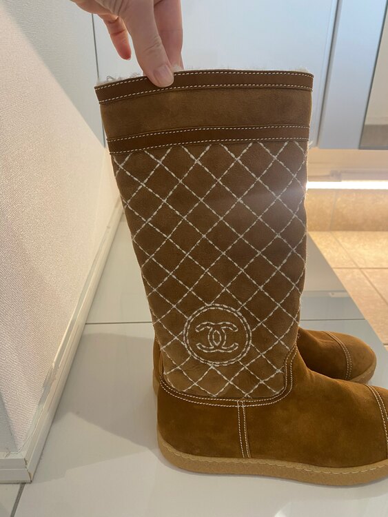 ブーツ（古着・ファッション）の商品画像 - 査定依頼日：2025年1月19日 - 最高査定価格：30,000円