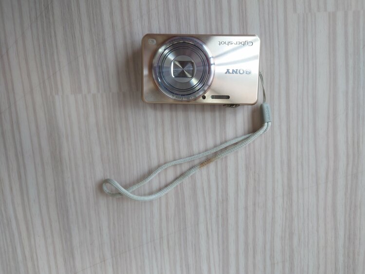 CyberShot（カメラ）の商品画像 - 査定依頼日：2026年3月25日 - 最高査定価格：3,000円