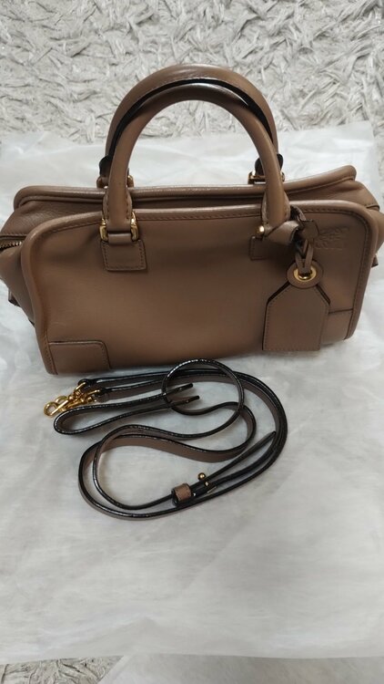 LOEWEアマソナ23（ブランドバッグ）の商品画像 - 査定依頼日：2026年7月15日 - 最高査定価格：95,000円