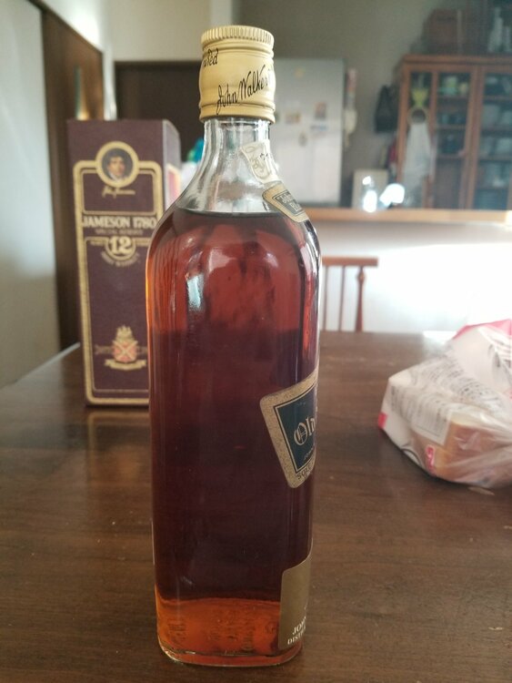 ウイスキー ジョニーウォーカー （お酒）の商品画像 - 査定依頼日：2026年1月25日 - 最高査定価格：3,000円