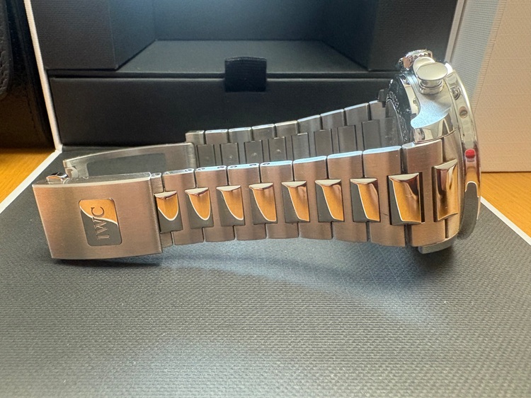 IWC ポルトギーゼ （高級時計）の商品画像 - 査定依頼日：2025年9月1日 - 最高査定価格：950,000円