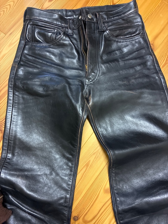 BUCO 馬革パンツ（古着・ファッション）の商品画像 - 査定依頼日：2025年12月7日 - 最高査定価格：5,000円