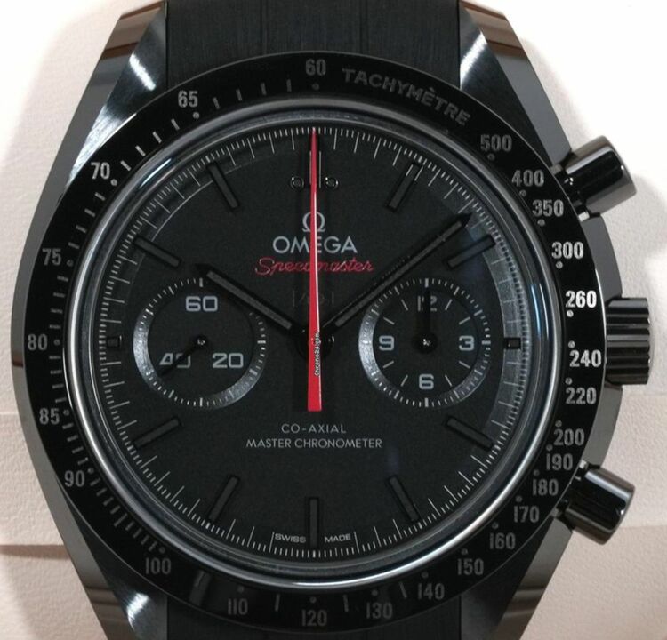 ダークサイドオブザムーン（高級時計）の商品画像 - 査定依頼日：2025年12月2日 - 最高査定価格：1,800,000円