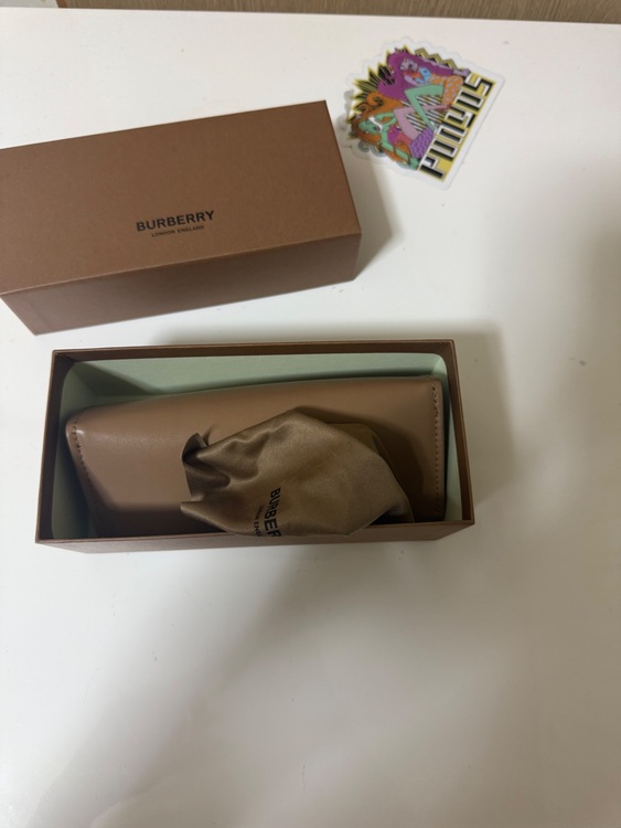 その他 バーバリー （ブランドバッグ）の商品画像 - 査定依頼日：2025年9月2日 - 最高査定価格：4,000円