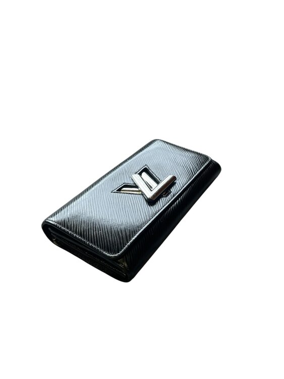 ポルトフォイユ・ツイスト・エピ（ブランド財布・小物）の商品画像 - 査定依頼日：2025年4月21日 - 最高査定価格：25,000円