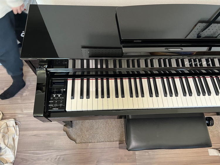 CLP-645PE（ピアノ・楽器・PA機材）の商品画像 - 査定依頼日：2026年1月31日 - 最高査定価格：3,000円