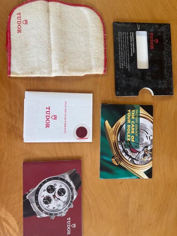 チューダー その他 7928（高級時計）の商品画像 - 査定依頼日：2025年12月21日 - 最高査定価格：520,000円