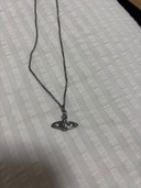 MAN MINI BAS RELIEF ネックレス（古着・ファッション）の商品画像 - 査定依頼日：2026年8月22日 - 最高査定価格：4,000円