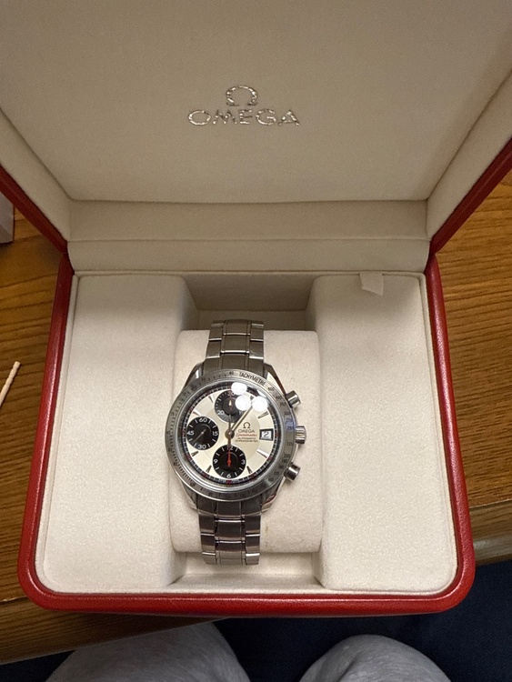 オメガ スピードマスター 3211.3（高級時計）の商品画像 - 査定依頼日：2025年12月30日 - 最高査定価格：330,000円