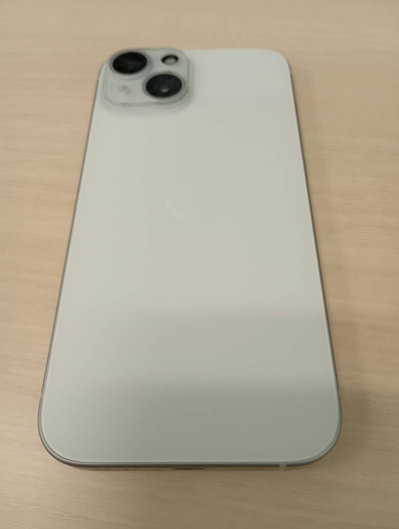 iPhone iPhone 15 256GB SIMフリー（スマホ）の商品画像 - 査定依頼日：2026年6月22日 - 最高査定価格：73,000円