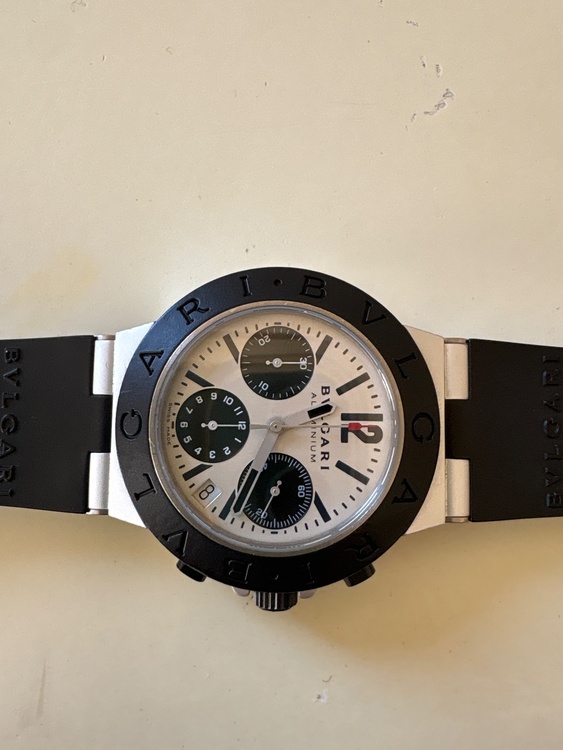 ブルガリ その他 アルミニウム　クロノ　a（高級時計）の商品画像 - 査定依頼日：2025年12月9日 - 最高査定価格：150,000円