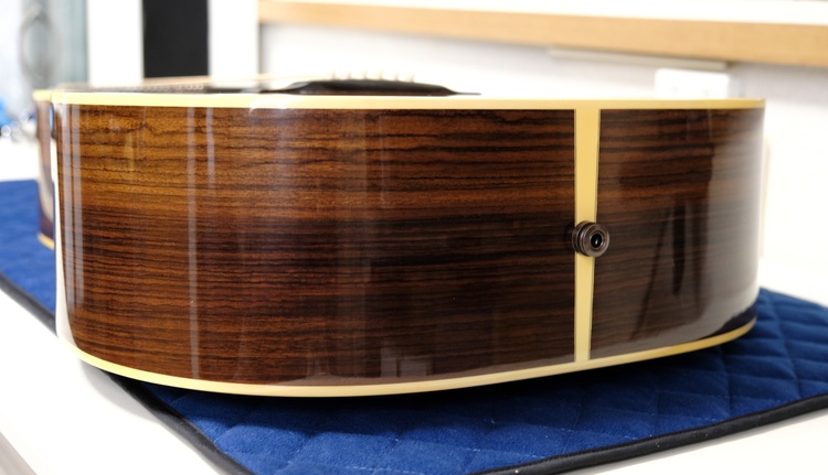 D28（ピアノ・楽器・PA機材）の商品画像 - 査定依頼日：2026年4月27日 - 最高査定価格：250,000円