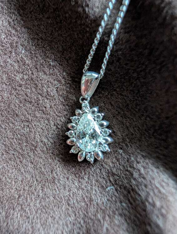 ダイヤ（金・貴金属）の商品画像 - 査定依頼日：2025年5月9日 - 最高査定価格：80,000円