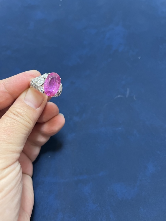 指輪（宝石）の商品画像 - 査定依頼日：2022年3月23日 - 最高査定価格：180,000円