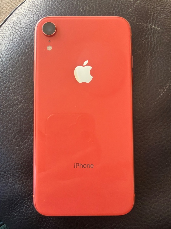 iPhoneXR（スマホ）の商品画像 - 査定依頼日：2026年10月10日 - 最高査定価格：12,500円