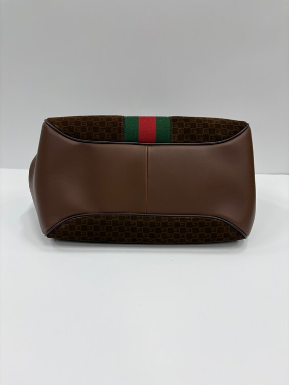 GUCCI 2WAYハンドバッグ（ブランドバッグ）の商品画像 - 査定依頼日：2025年5月30日 - 最高査定価格：185,000円