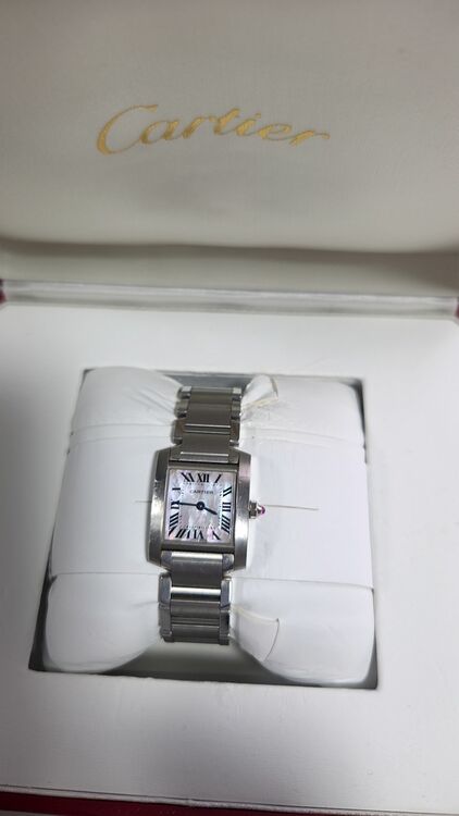 カルティエ タンク 735842QX（高級時計）の商品画像 - 査定依頼日：2025年10月23日 - 最高査定価格：3,500,000円