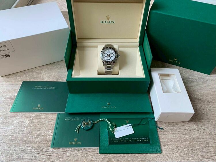 <font dir="auto" style="vertical-align: inherit;"><font dir="auto" style="vertical-align: inherit;">
Rolex
</font></font> <font dir="auto" style="vertical-align: inherit;"><font dir="auto" style="vertical-align: inherit;">
Daytona
</font></font> 126500L（高級時計）の商品画像 - 査定依頼日：2025年7月27日 - 最高査定価格：4,950,000円