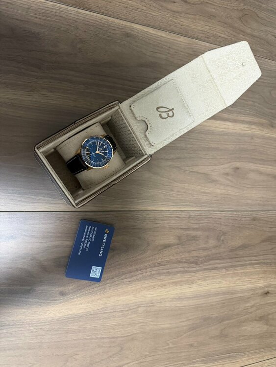 ブライトリング ナビタイマー （高級時計）の商品画像 - 査定依頼日：2026年1月11日 - 最高査定価格：1,450,000円