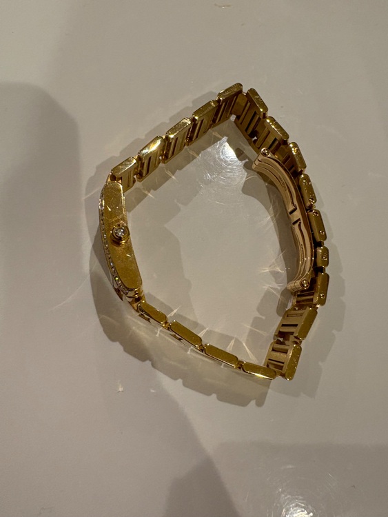 タンクフラセーズ　ゴールド（高級時計）の商品画像 - 査定依頼日：2025年8月5日 - 最高査定価格：2,000,000円