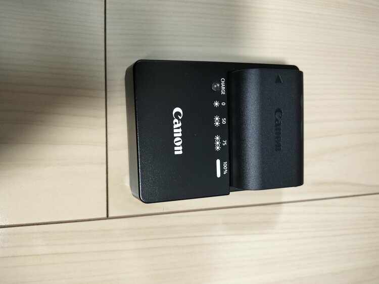 EOS80D（カメラ）の商品画像 - 査定依頼日：2026年2月2日 - 最高査定価格：40,000円