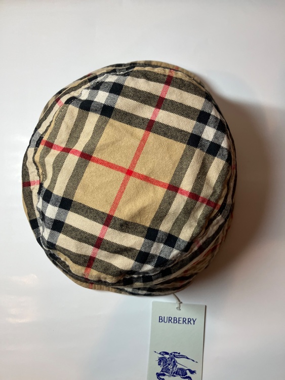 8075657（ブランド財布・小物）の商品画像 - 査定依頼日：2026年4月7日 - 最高査定価格：3,000円