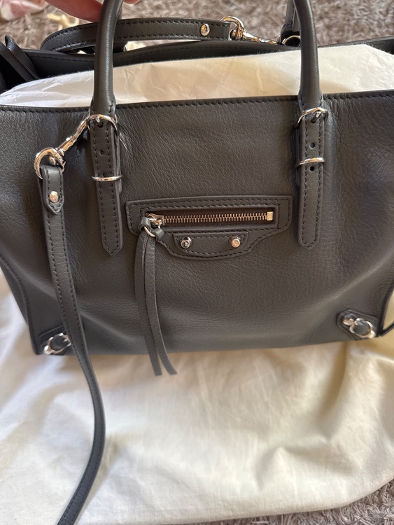 ペーパーミニ（ブランドバッグ）の商品画像 - 査定依頼日：2025年10月8日 - 最高査定価格：82,000円